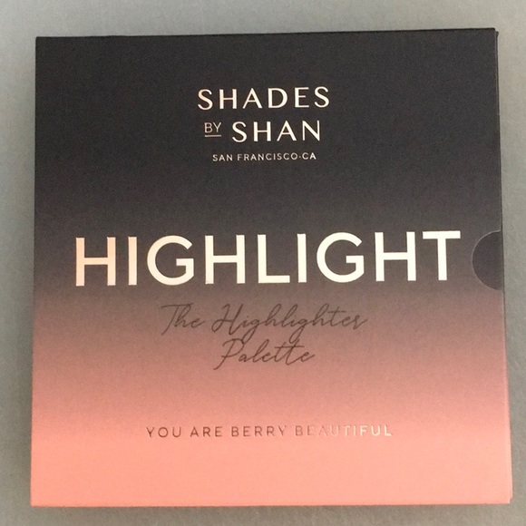 Shades By Shan - Highlighter Palette filled with four ultra-smooth highl… - Picture 2 of 6